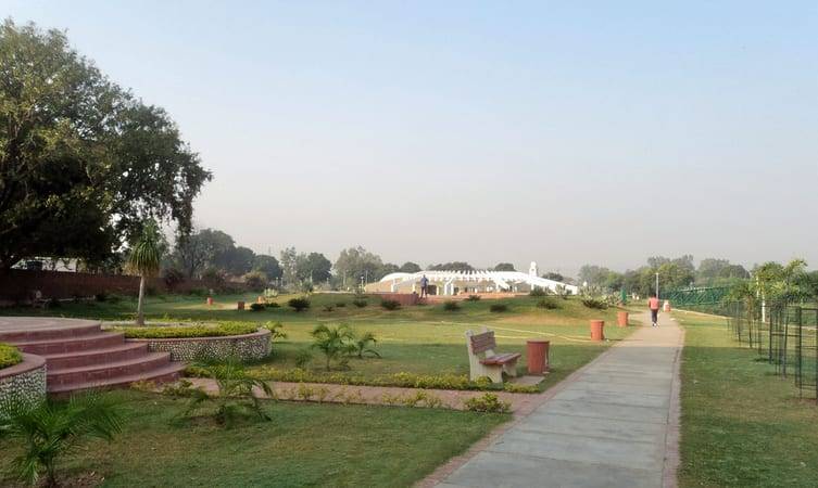 Hotels near Sector 42 Attawa Chandigarh